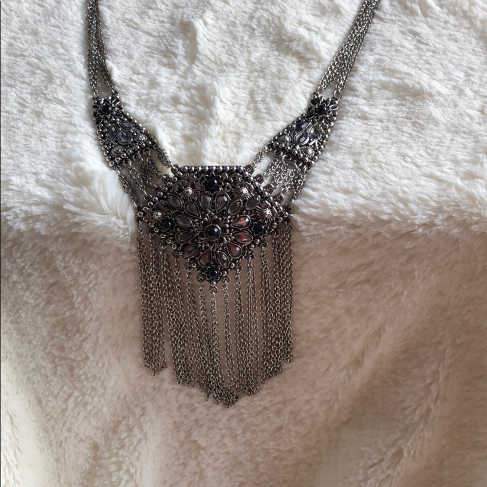 Fashion necklace